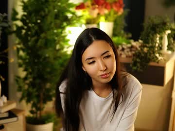 Nude cam girl moonlight_silk image #6975203
