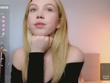 Nude cam girl small_blondee image #4458967