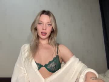Nude cam girl angel_from_sky image #1407527