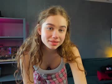 Nude cam girl mayabach image #3931128