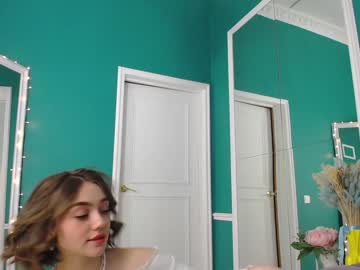 Nude cam girl adelewilson__ image #1226372