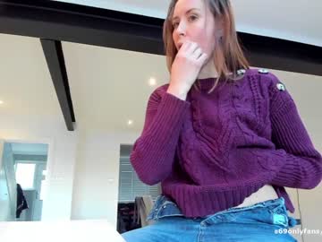 Nude cam girl eatmypie69 image #3918425