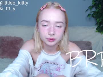 Nude cam girl little__kittty image #2217256