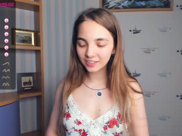 Nude cam girl shy_media image #4345870