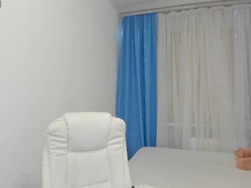 Nude cam girl emmika_ image #5936092