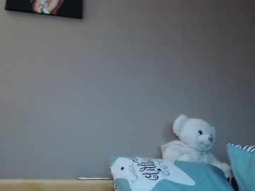 Nude cam girl juicy_peach88 image #2536568