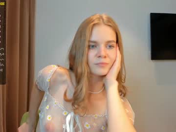 Nude cam girl carolynsveronica image #5018555