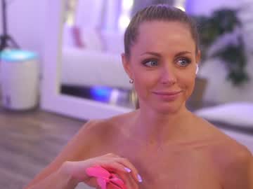 Nude cam girl eva_fashionista image #4415764