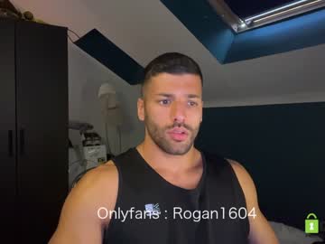 Nude cam man rogan1604 image #1889372