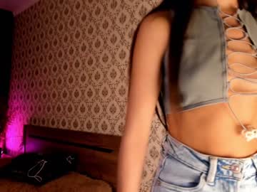 Nude cam girl amandamedrano image #2870852