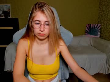 Nude cam girl lil_jenny_jo image #2123962