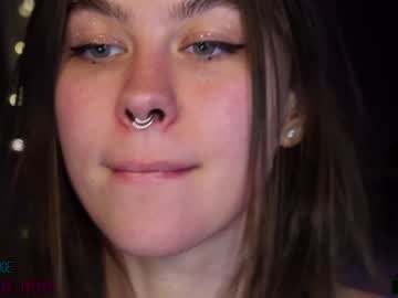 Nude cam girl nika_lodge image #6538768