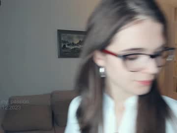 Nude cam girl look_my_passion image #5796806