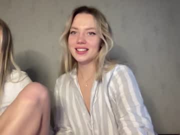 Nude cam girl angel_from_sky image #322645