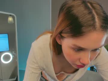 Nude cam girl yohji_yamamotoo image #3288398