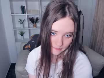 Nude cam girl kristi_zenn image #5963272