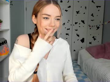 Nude cam girl thisisamelia image #4023329