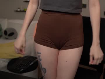 Nude cam girl emma_ruby image #3793366