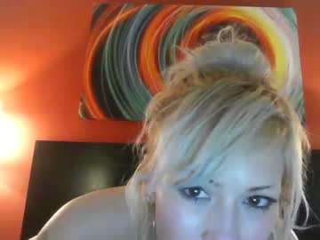 lexxblaze nude girls camming
