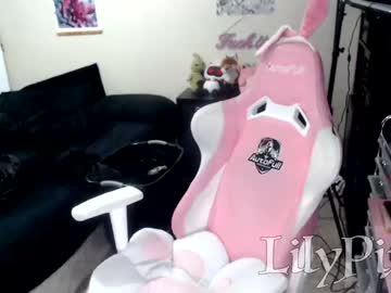 Nude cam girl lilypixel image #3083130