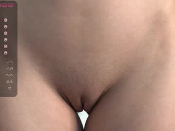 Nude cam girl dovia image #1878541