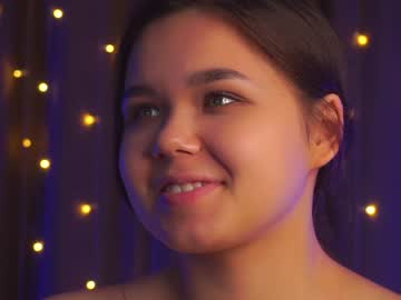 Nude cam girl helenmoors image #4928041