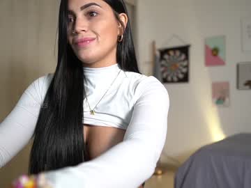 Nude cam girl ashlyeroberts01 image #4542330
