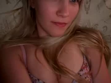 Nude cam girl mariah95 image #2108825