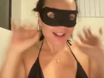 Nude cam girl astrid_white01 image #7042678
