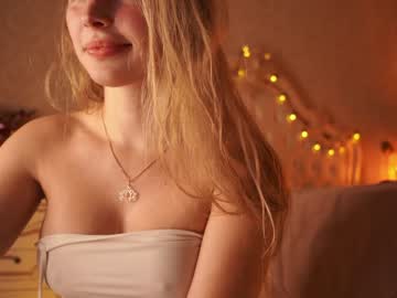 Nude cam girl annrainbow image #6149579