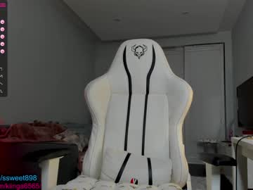 Nude cam girl mermaidrozalia image #1905349