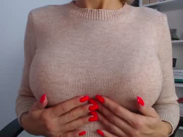 Nude cam girl eat_mee_out image #2806481