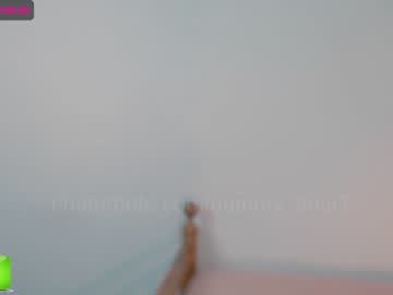 Nude cam girl gummy_bear7 image #926179