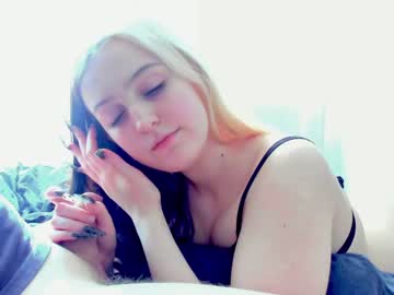 Nude cam couple deathfetish_ image #1917320