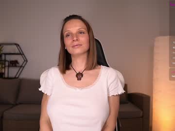 Nude cam girl laraslife image #4352539