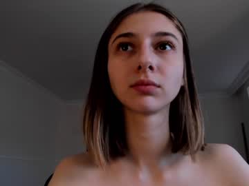 Nude cam girl _prada__ image #3939591