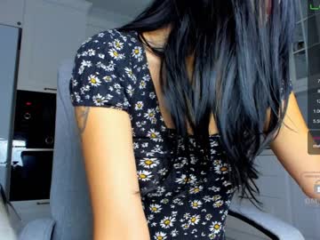Nude cam girl miyong_7 image #2417177