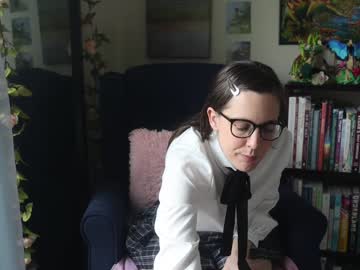 Nude cam girl ellynaomi image #6857175