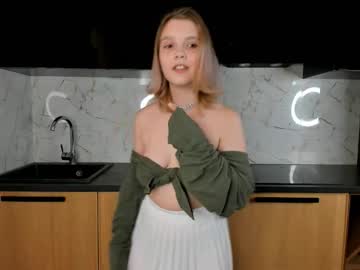 Nude cam girl lornaballester image #7010163