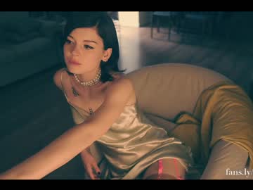 Nude cam girl auddicted image #2216282