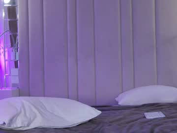 Nude cam girl krissone image #2744321