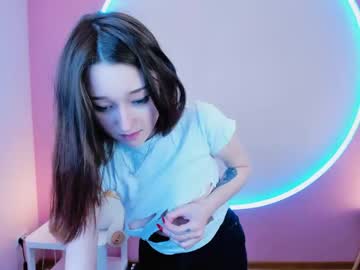 Nude cam girl stray_mei image #1632160