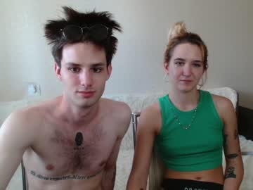 Nude cam couple lui_and_jasmin image #2151597