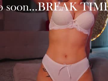 Nude cam girl angella_kleee image #3542314