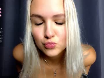 Nude cam girl beverly_hillls image #5995426