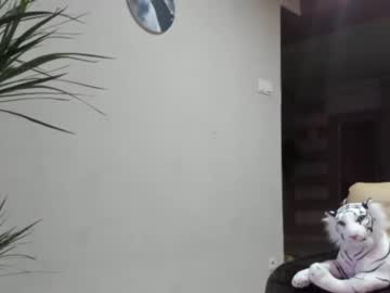 Nude cam girl sofiaandwonderland image #2206229