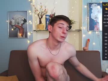 Nude cam man dembrigthstar image #3580024