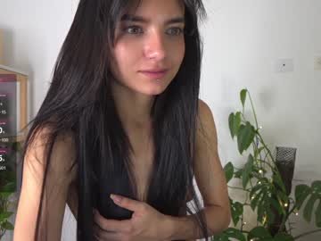Nude cam girl urcutelinda image #5984572