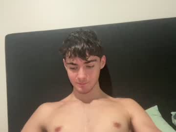 Nude cam man robertmontana17 image #6215337