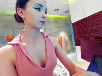 Nude cam girl ehotlovea image #4523504